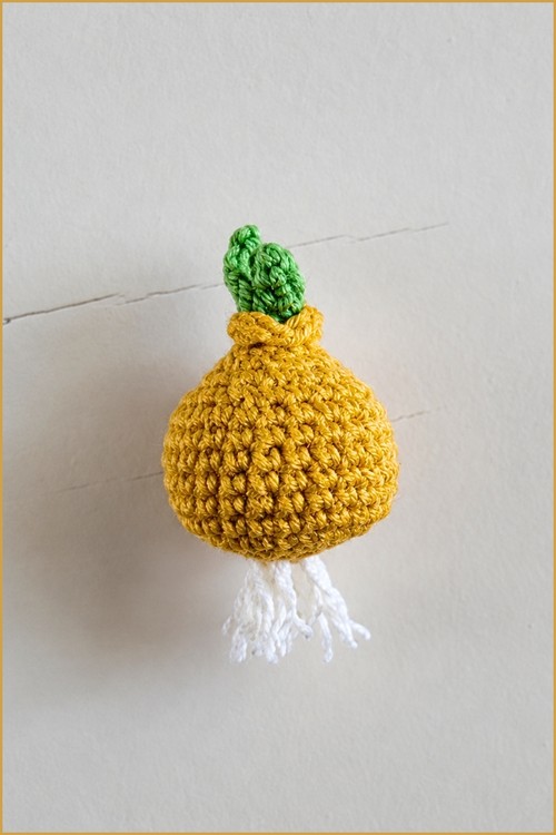 Copy of Copy of Crochet Onion Free Amigurumi Pattern 5