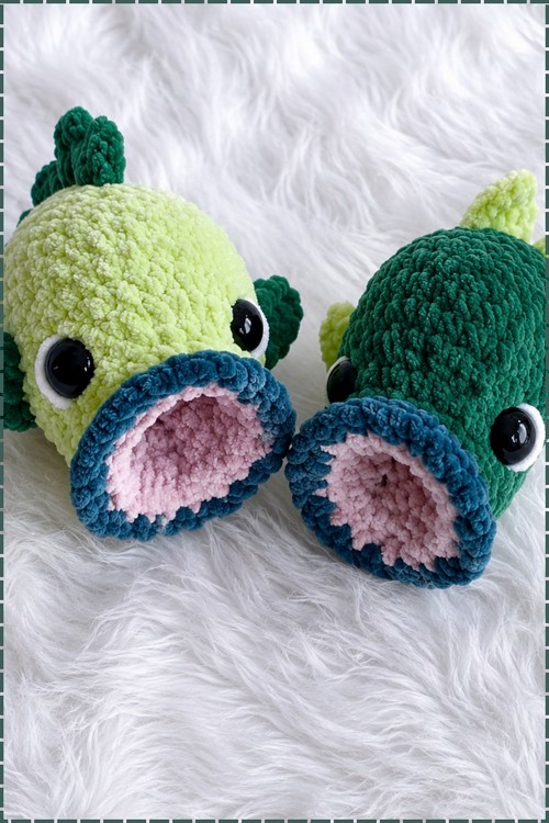 crochet Plush Bass 5