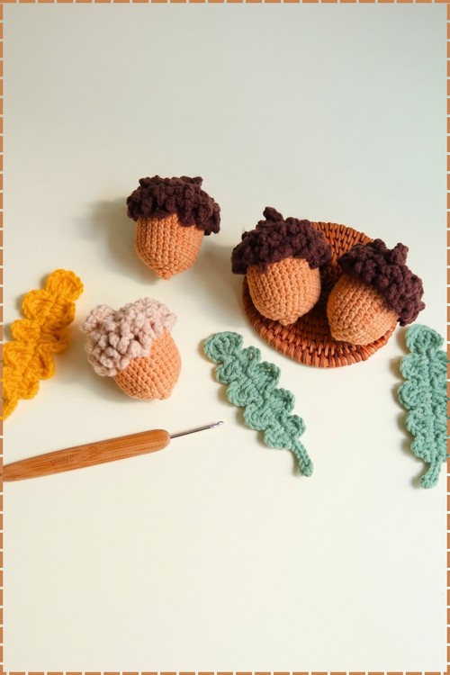 _Crochet Acorn Christmas PATTERN 5