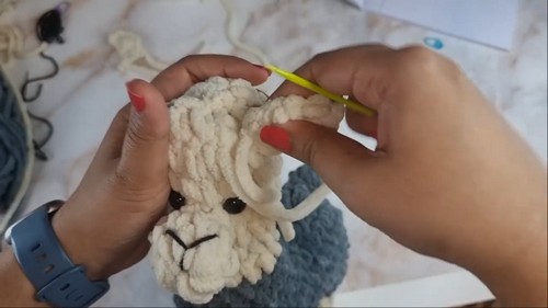 crochet Alpaca Free Pattern 4