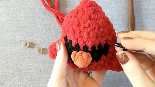 Free Amiguruni Crochet Christmas Cardinal 3
