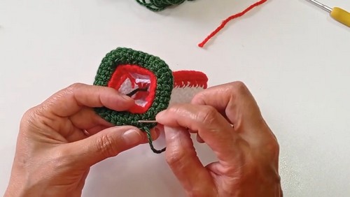 Free Amigurumi Crochet Christmas Lantern Pattern For Beginners 1